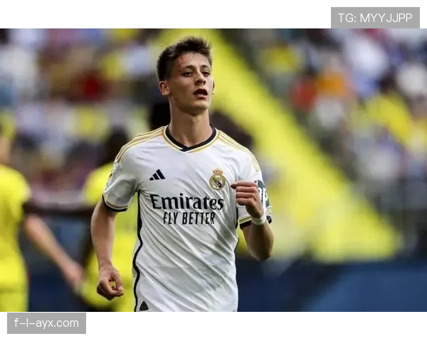 居莱尔在皇马的战术角色与适配度分析：是否存在过度限制？