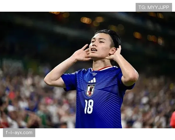 突尼斯0-4日本出局，斯希里和球队中场为何失控